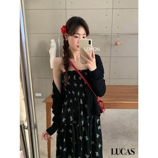 Váy đen 2 dây dáng suông dài họa tiết con bướm basic