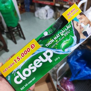 Kem đánh răng Close Up bạc hà (LOẠI LỚN) 230g + bàn chải