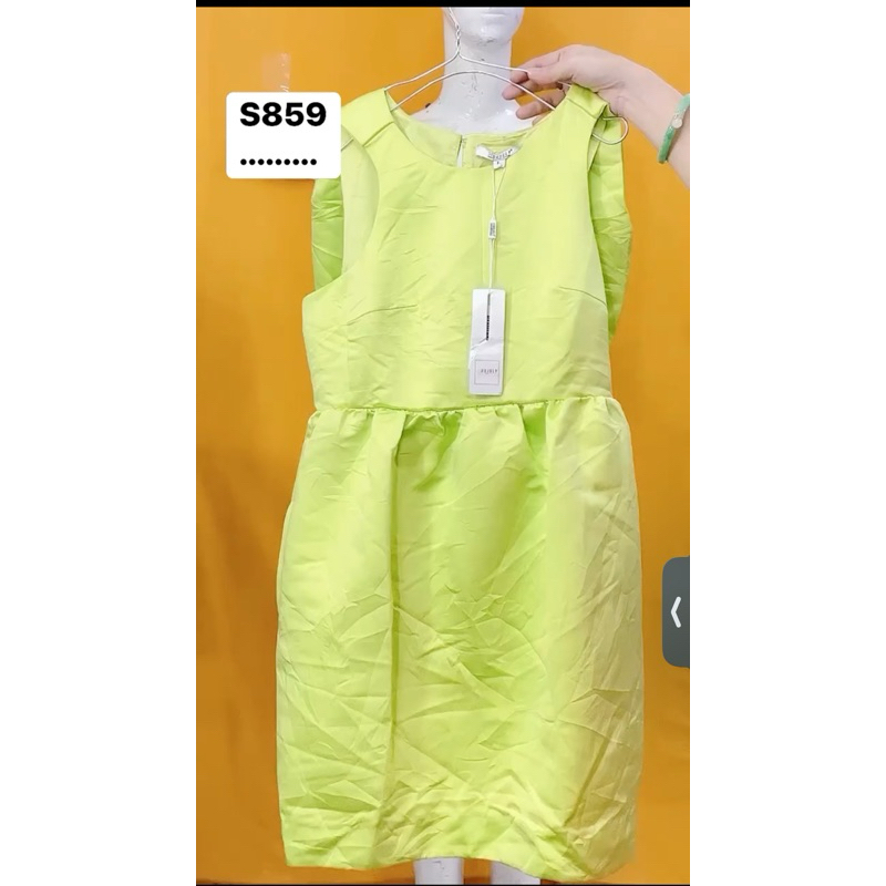 đầm thiết kế size S/M. S859