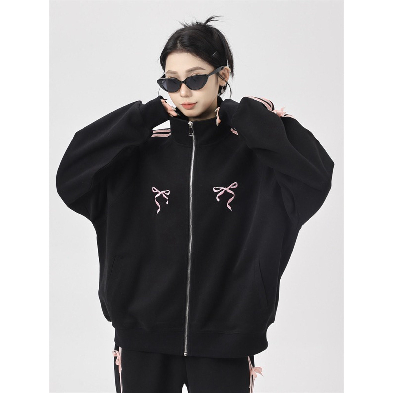 Áo khoát dây kéo 2 sọc nơ cổ trụ nỉ bông from rộng Boin Unisex phối line đính nơ hồng cặp đôi dễ thương bigsize