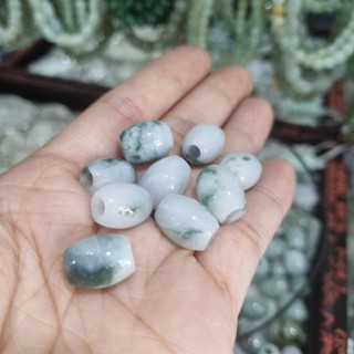 Lu thống phỉ thúy kèm dây đeo cổ