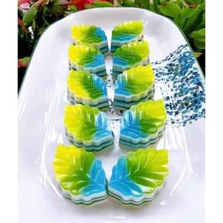 Khay làm đá, thạch rau câu hình chiếc lá