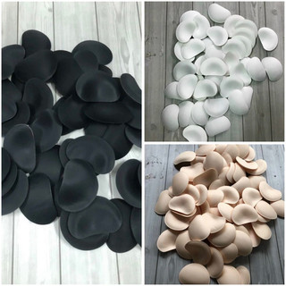 Mút độn nâng ngực siêu đẩy tới 2,5cm, tạo vòng 1 căng tròn giúp nàng tự tin, quyến rũ