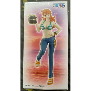 Mô hình One Piece NAMI - IT'S A BANQUET!