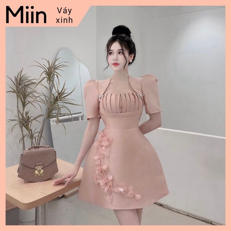Váy tapta xếp ly eo ngực khâu hạt