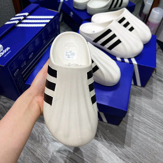 sục đúc cao su a di fom