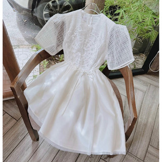 ĐẦM LƯỚI REN LỆCH TÀ