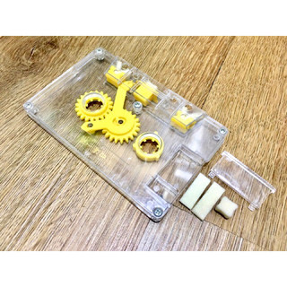 Phụ Kiện Băng Cassettes (Hộp Đựng Băng, Băng Lau Đầu Từ)