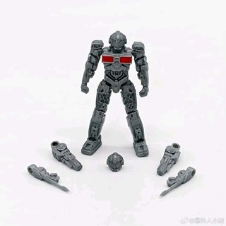 Mô hình Optimus Prime ROTB - Baiwei TW-1030