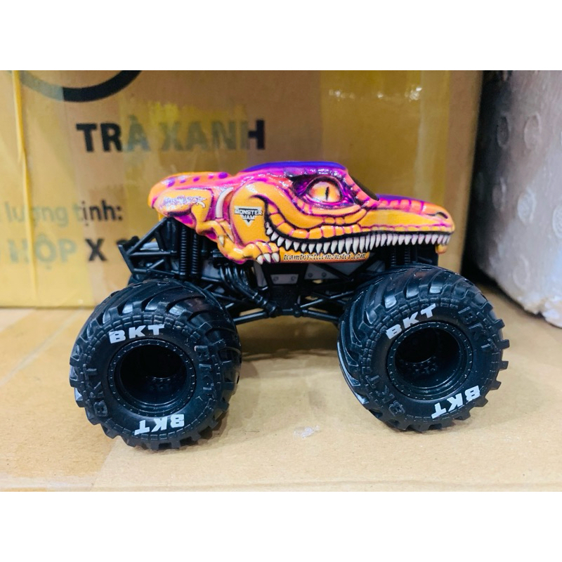 Xe Monster Jam mới về tháng 4/2024 ( không hộp)