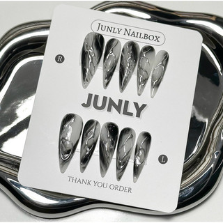 Nailbox thết kế sang chảnh 41