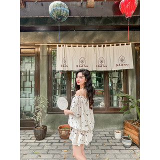 váy trễ vai hạ eo hoa