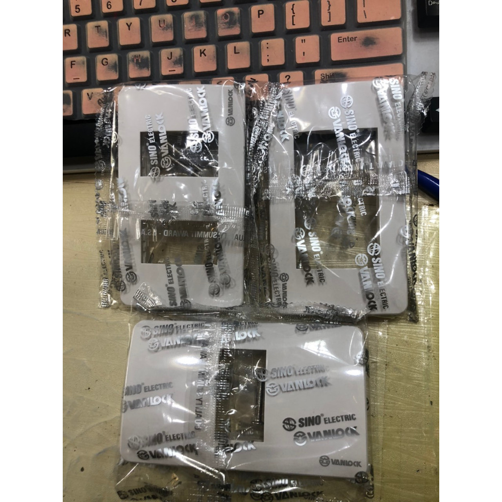 Mặt 1, 2, 3 lỗ mặt cong mã Sconcept sino