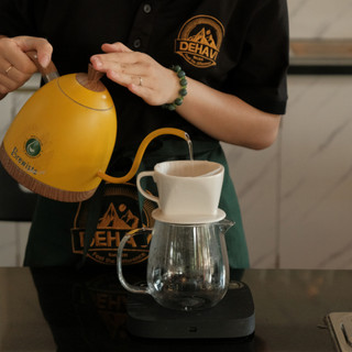 [250gr] Cà Phê Đặc Sản MOKA Cầu Đất rang mộc từ Dehavi Coffee