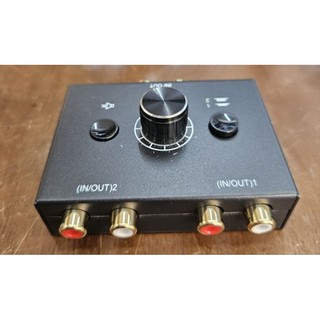 Bộ  chia tín hiệu Av  1-2 (xài  được  2 chiều)