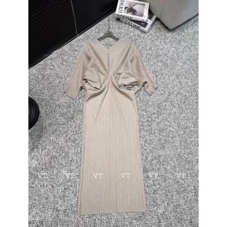Váy dập li rúm ngực sang chảnh