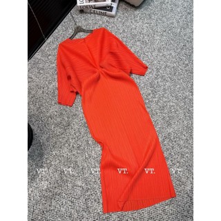 Váy dập li rúm ngực sang chảnh