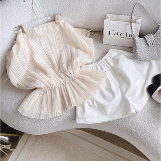 Set áo nude dập ly trễ vai bèo☕