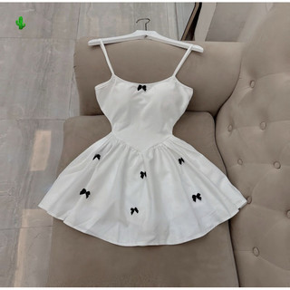 ĐẦM DÂY ĐÍNH NƠ ( kèm bra )