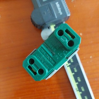 Công tắc on-off 10A-250V.