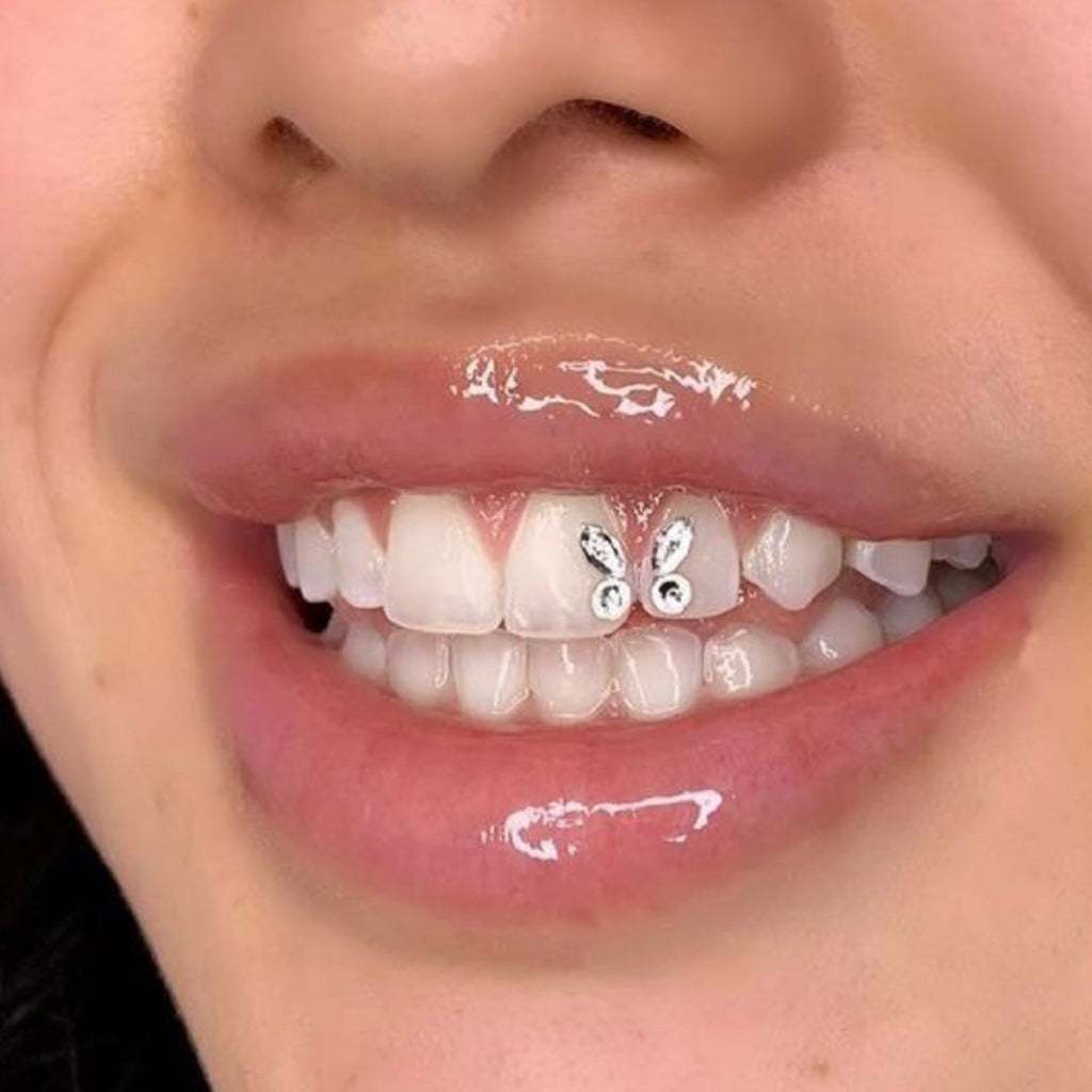Đá đính răng hình bướm xinh ( Tặng kèm keo và bút gắn thường )