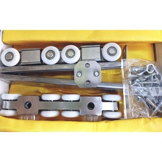Bánh xe treo inox cao cấp , con trượt cửa lùa nhôm 8 bánh, hàng xịn chất lượng tốt.