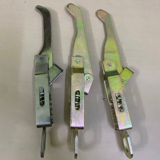 Khoá đuôi tôm gạt thùng xe tải 25cm .khoá thùng bửng lò xo sắt với inox