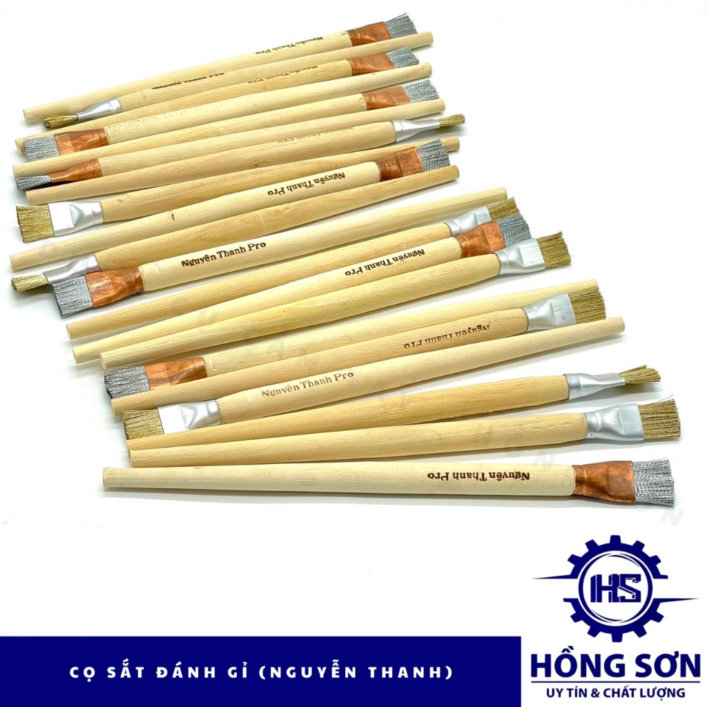 Cọ Sắt Cán Gỗ- Cọ Sắt Cọ Rỉ Sét