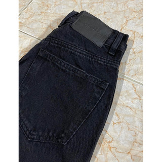 Quần Baggy Pull&Bear Auth Tuồn Lưng Cao Không Giãn Size 27 ( Hàng Cambodia Có Sẵn )