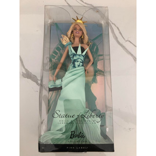 Búp bê Barbie