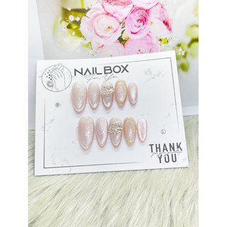  SALE đến  hết  ngày  25/4 Nailbox thiết kế mắt mèo kim cương ova,kèm keo, dũa ,miếng dán ,que đẩy