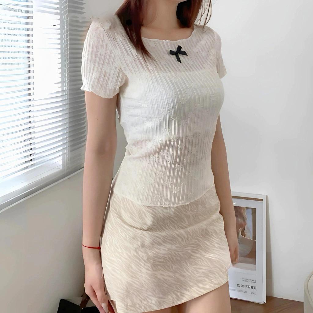 Áo lưới Ren Hoa Xuyên Thấu Dáng Dài Có Lót Trong xinh xắn, áo Ren Hoa Kiểu Sexy Chất Len Guvia ADD48 | BigBuy360 - bigbuy360.vn