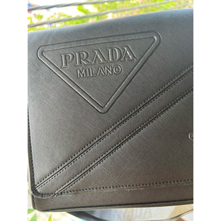 Túi đeo chéo Prada size 26
