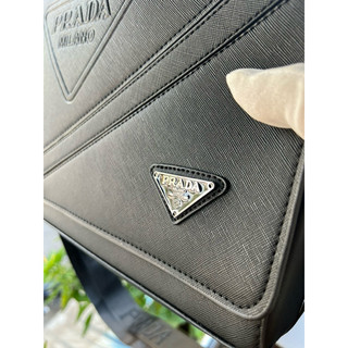 Túi đeo chéo Prada size 26