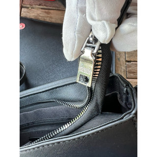 Túi đeo chéo Prada size 26