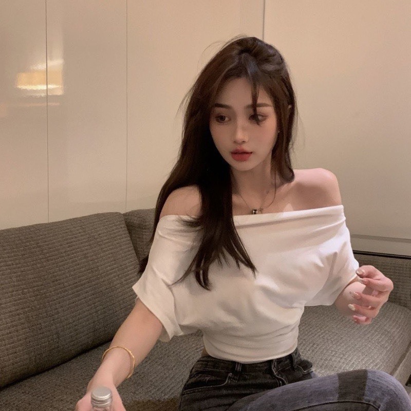 Áo trễ vai nữ cánh rơi áo thun croptop lệch vai chất tăm co giãn kiểu dáng thời trang A185 PANOSI | BigBuy360 - bigbuy360.vn