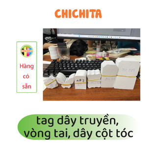 50 thẻ treo dây chuyền, tag treo vòng tay, tag treo dây cột tóc, Chichita bìa trơn P1. Có sẵn