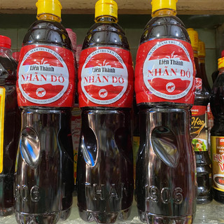 Nước mắm liên thành nhãn đỏ chai 900ml