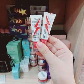 Son bóng làm căng mọng môi Electric Glossy Lip Plumper