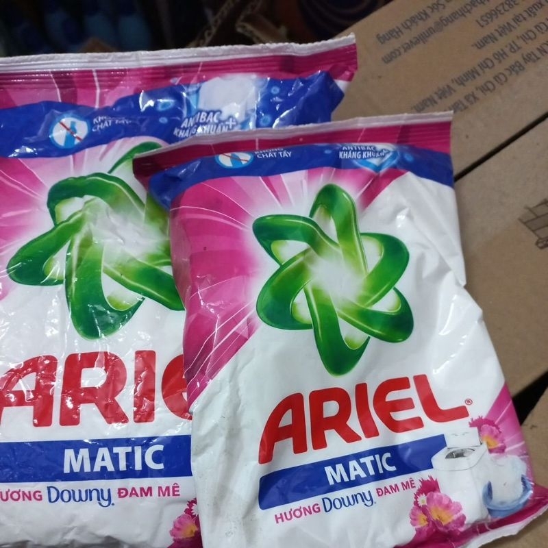 Bột giặt Ariel hương downy đam mê