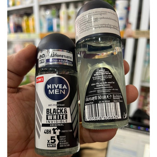 Lăn khử mùi Nivea Men Invisible For Black & White chai 50ml