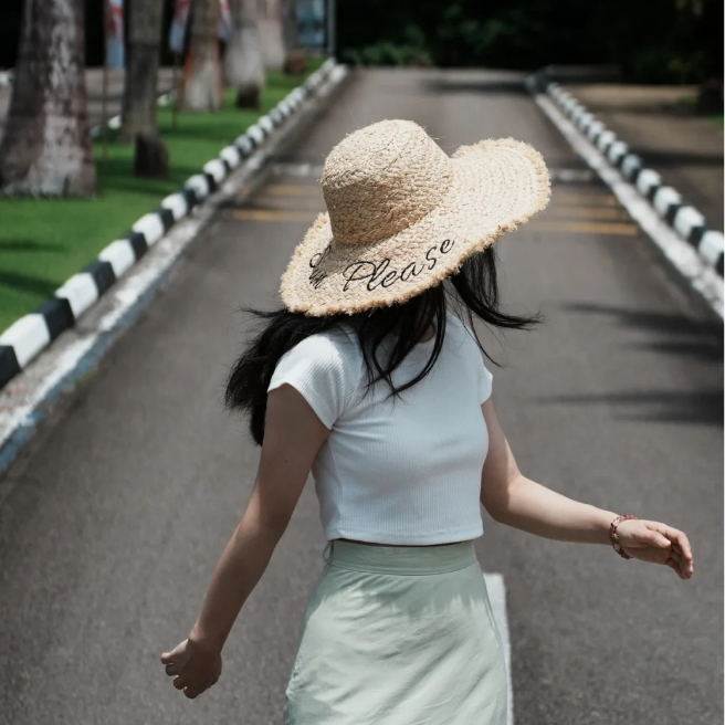 Mũ cói đi biển dáng panama nón raffia basic có nơ