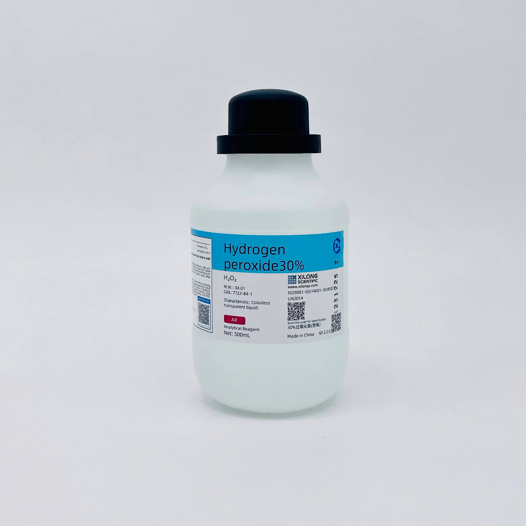Hóa chất Hydrogen Peroxide 30% ( H2O2, Oxi già, AR, Chai 500ML, Xilong, Cas 7722-84-1)(Hơi làm tem mục => nhãn hơi xấu)