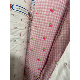 vải thô xốp chất đẹp thêu hoa xinh