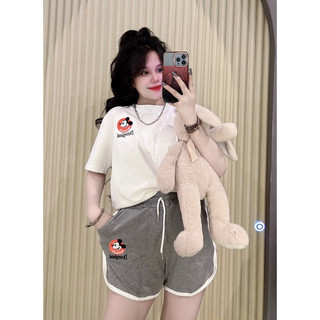Bộ đùi mickey ảnh thật