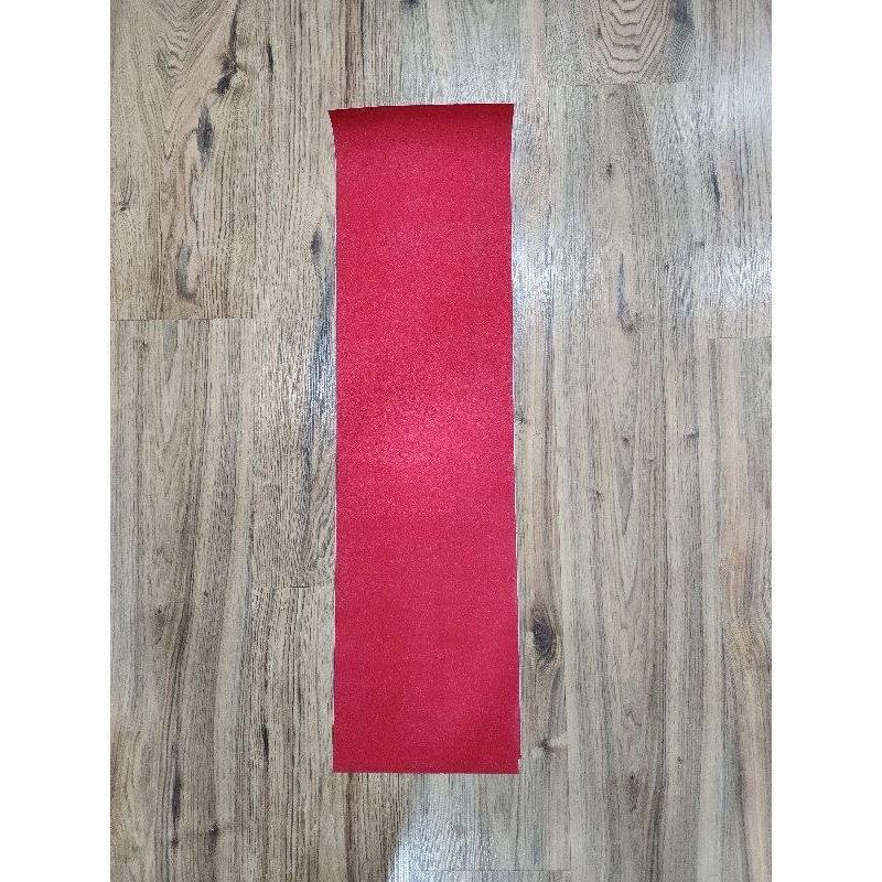 Red Griptape for skateboard van truot .