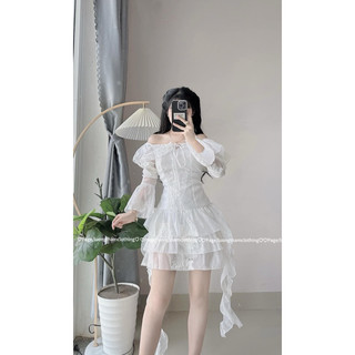 ĐẦM TRẮNG REN HOA DÂY CỔ YẾM TAY LOE LAI TẦNG