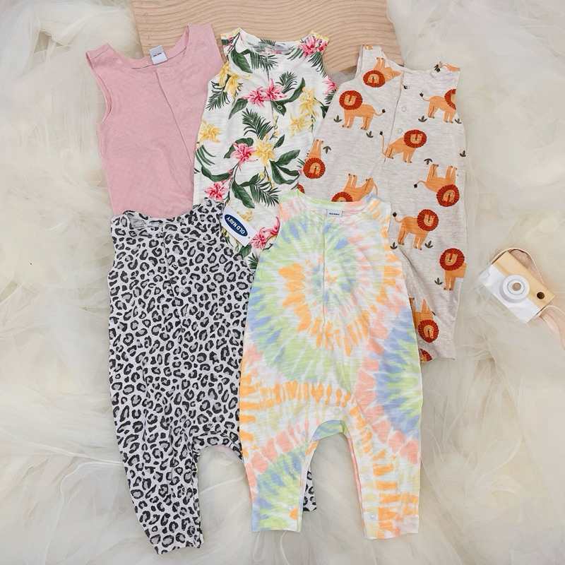 Jumpsuit sát nách cho bé