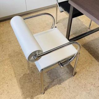 Ghế thiết kế kiểu Bắc Âu bằng thép không gỉ trang trí phòng khách, quán cafe, studio