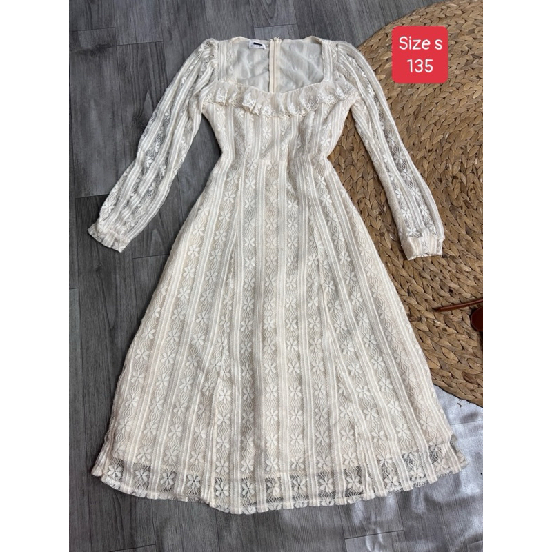 đầm maxi ren xoè thanh lý